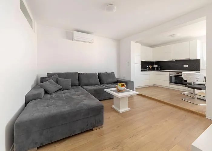 Era Apartamento Ankaran